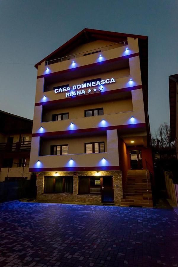 Отель Casa Domneasca Riana Питешти Экстерьер фото